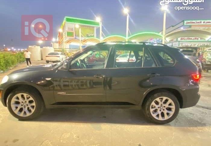 بی ئێم دەبڵیو X5